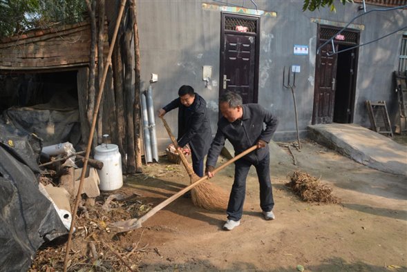 leyu·乐鱼(中国)体育官方网站“手拉手”庭院整治活动