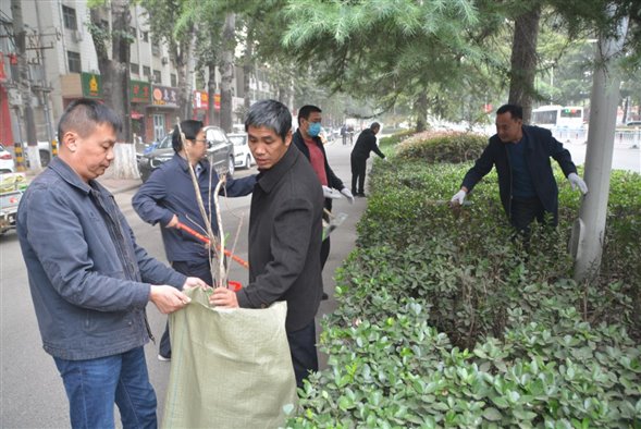 leyu·乐鱼(中国)体育官方网站开展“城市清洁日”活动4